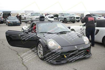 media/Jan-29-2022-Club Racer Events (Sat) [[89642a2e05]]/Around the Pits/